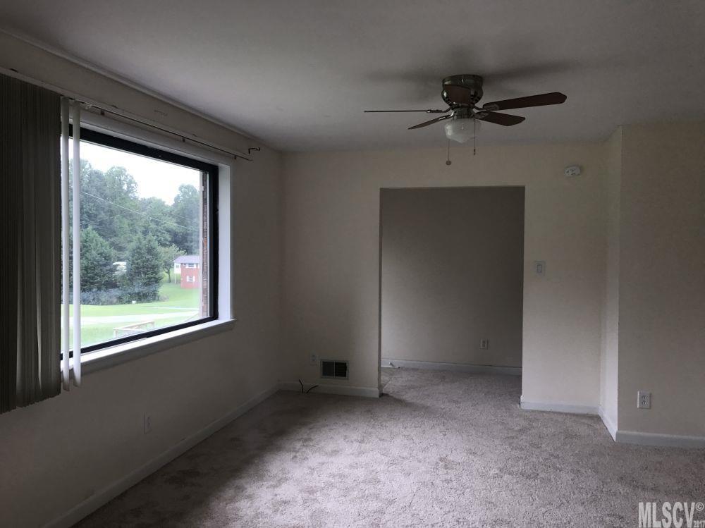 2198 Horseshoe Bend Road Northeast Hickory, NC 28601 - Photo 7 of 11 Gallery Image 7