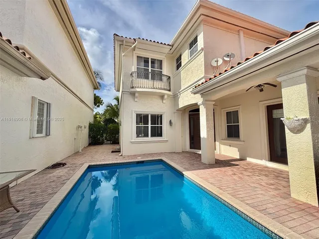 $15,000 | 1141 Waterside Lane, Hollywood, FL 33019