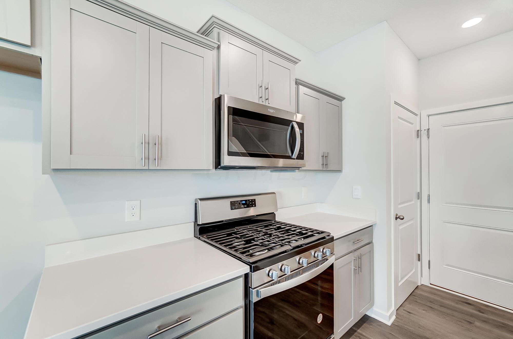 6378 Ripken Street Columbus, OH 43228 - Photo 15 of 51 015