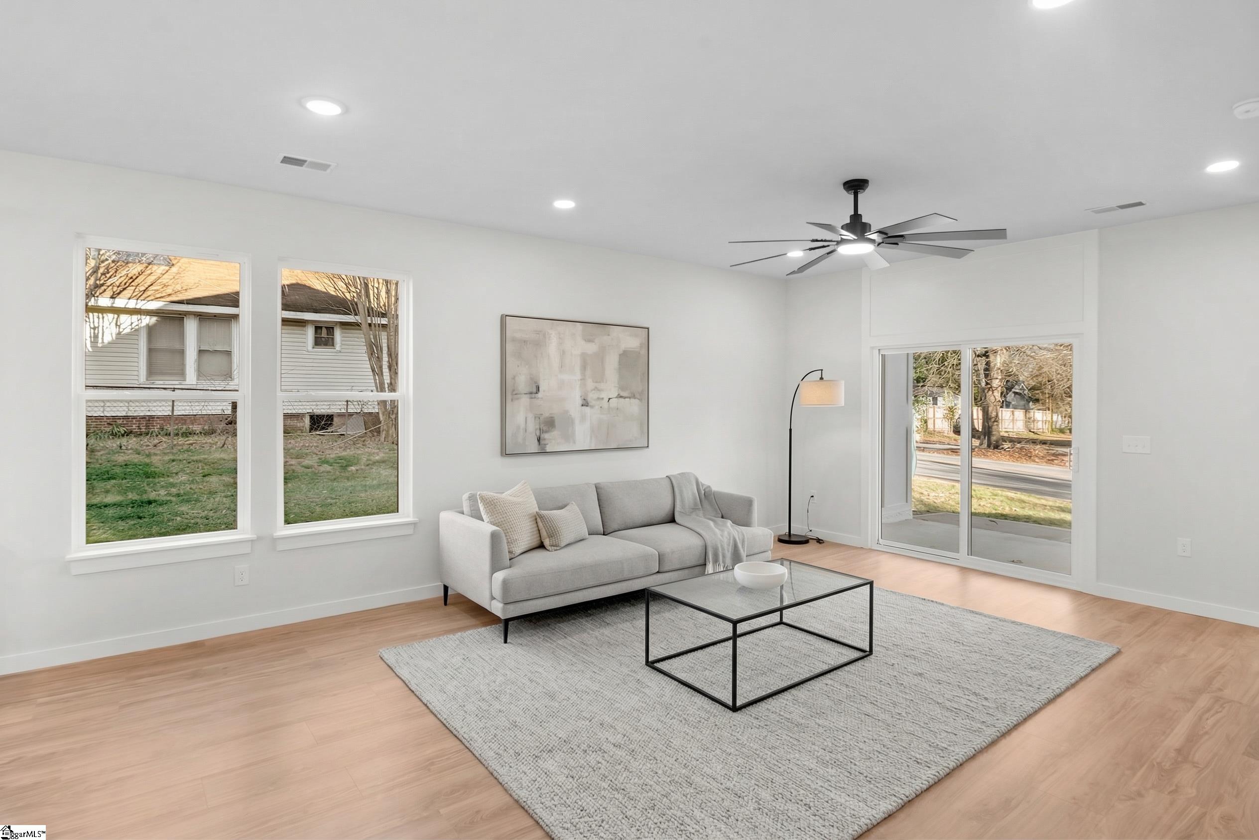 301 Front Street Easley, SC 29640 - Photo 2 of 48