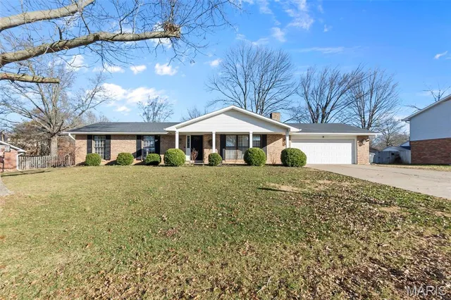 $312,900 | 2214 Kent Drive, Cape Girardeau, MO 63701