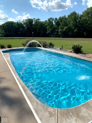 $574,900 | 2892 US Highway 136, Crawfordsville, IN 47933