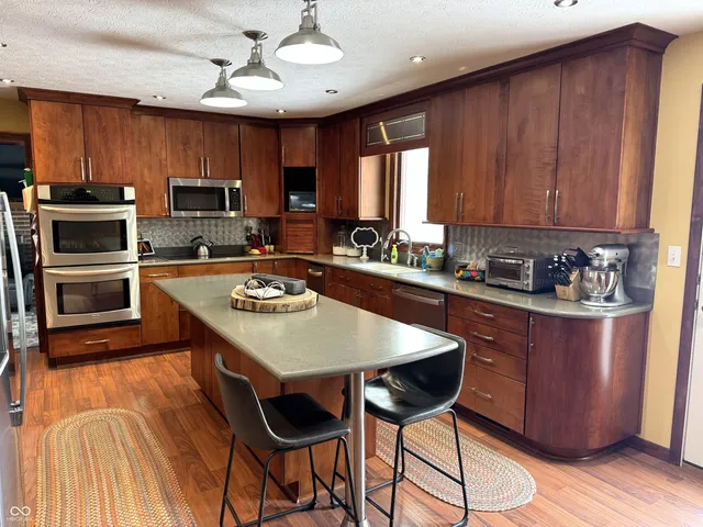 $574,900 | 2892 US Highway 136, Crawfordsville, IN 47933