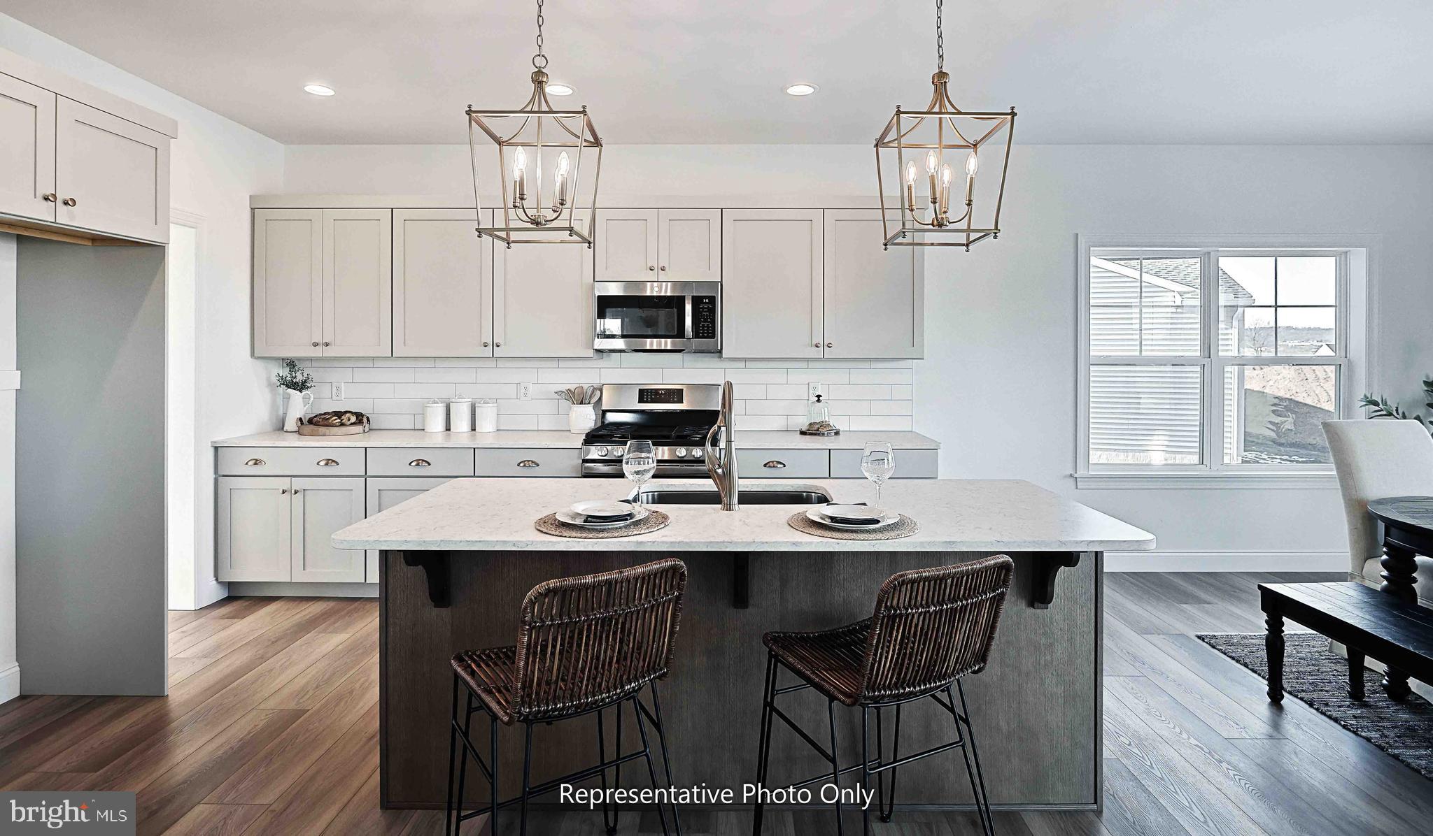 14 Walton Hill Circle Lititz, PA 17543 - Photo 16 of 37