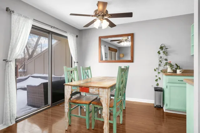 $270,000 | 13611 86th Avenue North, Maple Grove, MN 55369