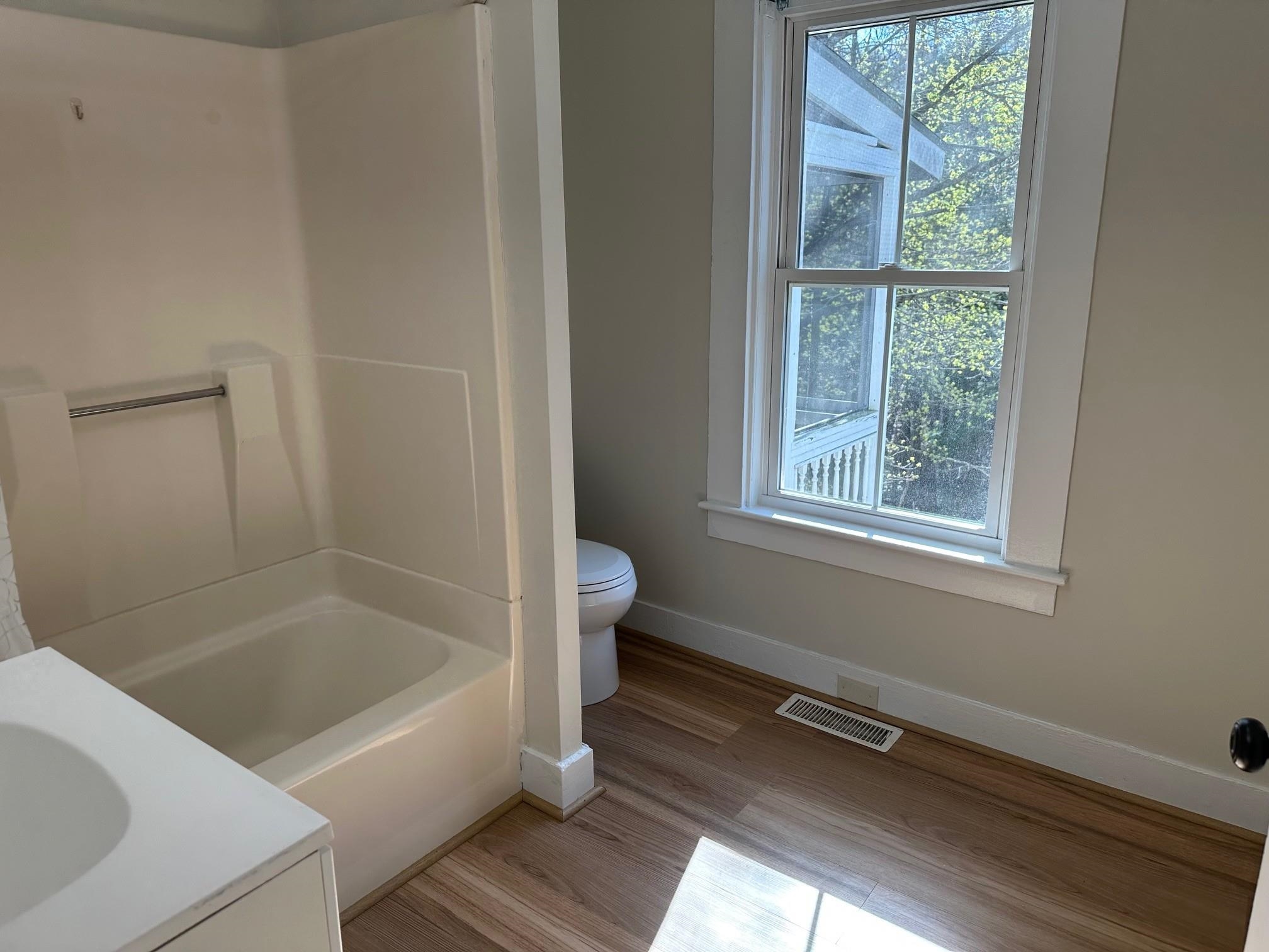 30 Main Street Bennington, NH 03442 - Photo 6 of 13