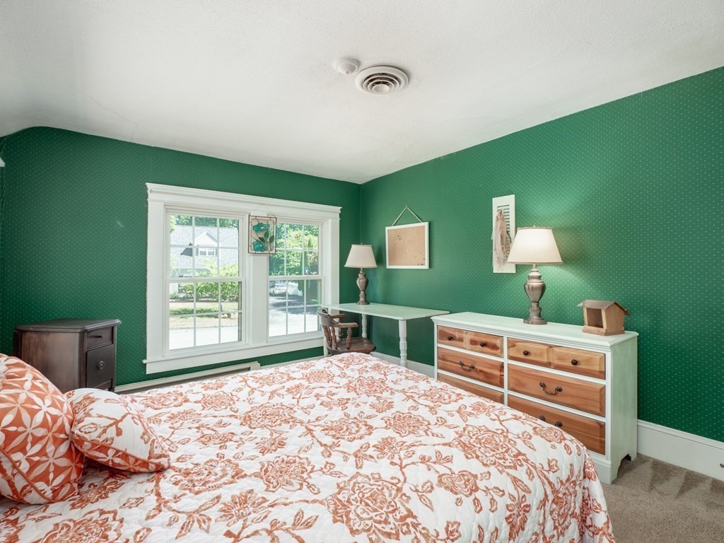 115 Westview Road Lowell, MA 01851 - Photo 20 of 40 Gallery Image 20