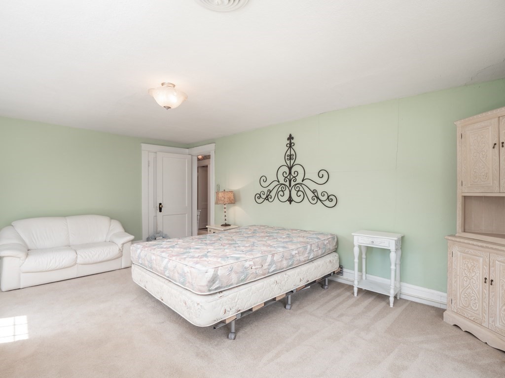 115 Westview Road Lowell, MA 01851 - Photo 23 of 40 Gallery Image 23