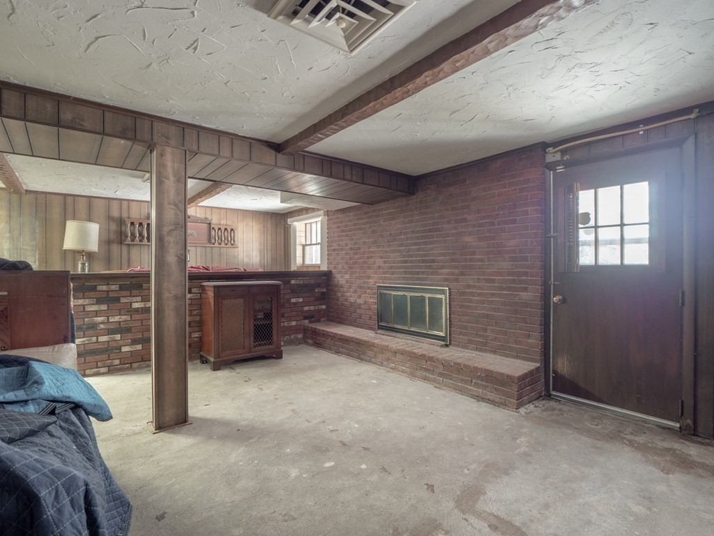 115 Westview Road Lowell, MA 01851 - Photo 31 of 40 Gallery Image 31