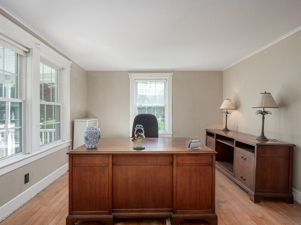 115 Westview Road Lowell, MA 01851 - Photo 7 of 40 Gallery Image 7