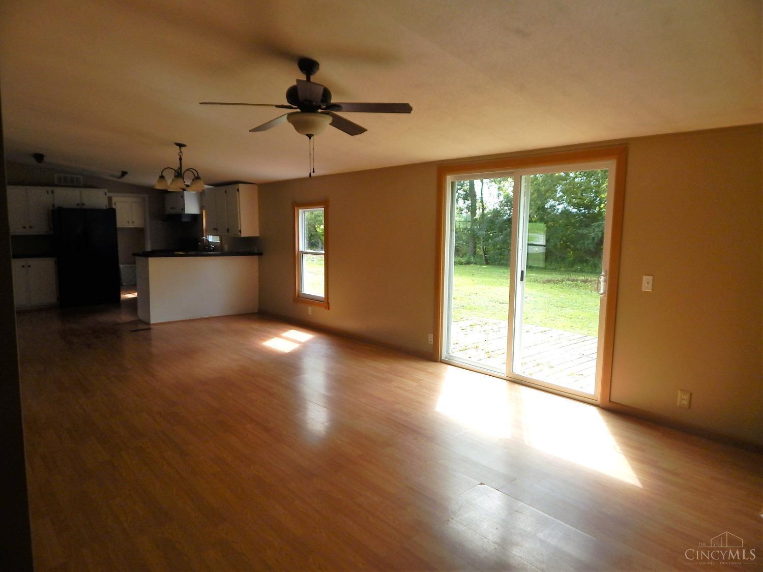 889 Pratt Road Blanchester, OH 45107 - Photo 14 of 19 Gallery Image 14