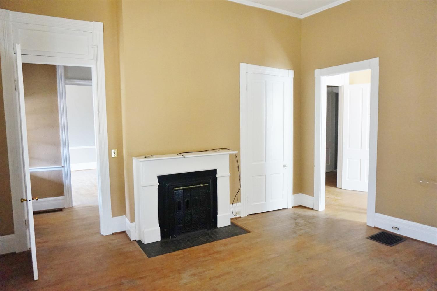 218 Lexington Road Lancaster, KY 40444 - Photo 8 of 13 Listing Photo