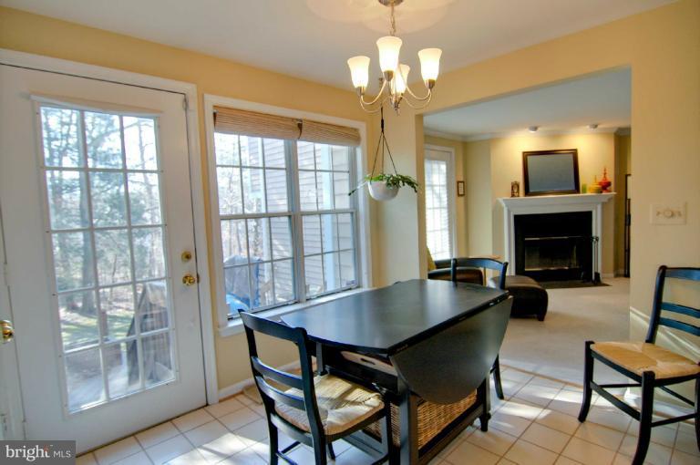 1505 Deer Point Way Reston, VA 20194 - Photo 12 of 19 Breakfast room to Living room