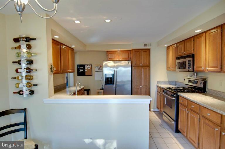 1505 Deer Point Way Reston, VA 20194 - Photo 13 of 19 Breakfast room to Kitchen