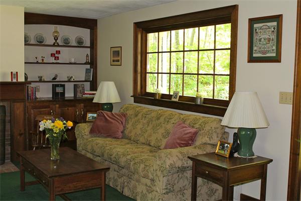 567 Fowler Road Northbridge, MA 01534 - Photo 7 of 22 a living room with furniture and a window