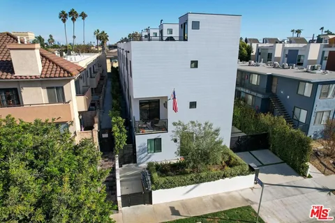 $1,399,999 | 1444 Hi Point Street, Los Angeles, CA 90035