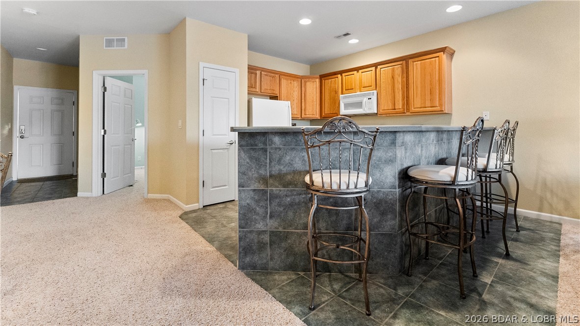 1181 Jeffries Road, Unit B307 Osage Beach, MO 65065 - Photo 15 of 44 Kitchen