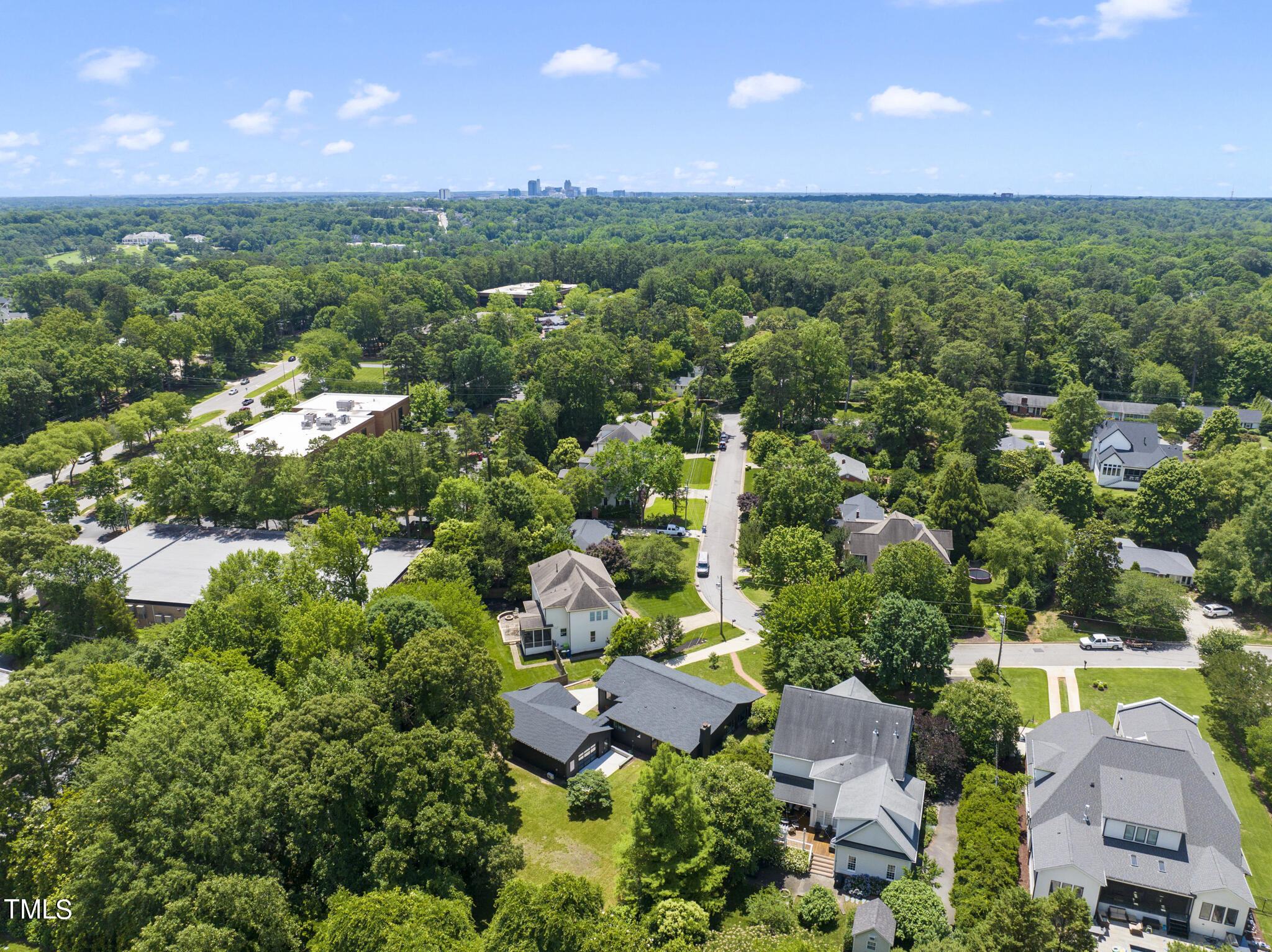 3122 Ashel Street Raleigh, NC 27612 - Photo 37 of 39 an aerial view of multiple house