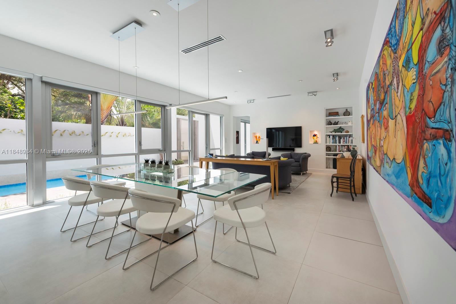 3175 Washington Street Miami, FL 33133 - Photo 12 of 42