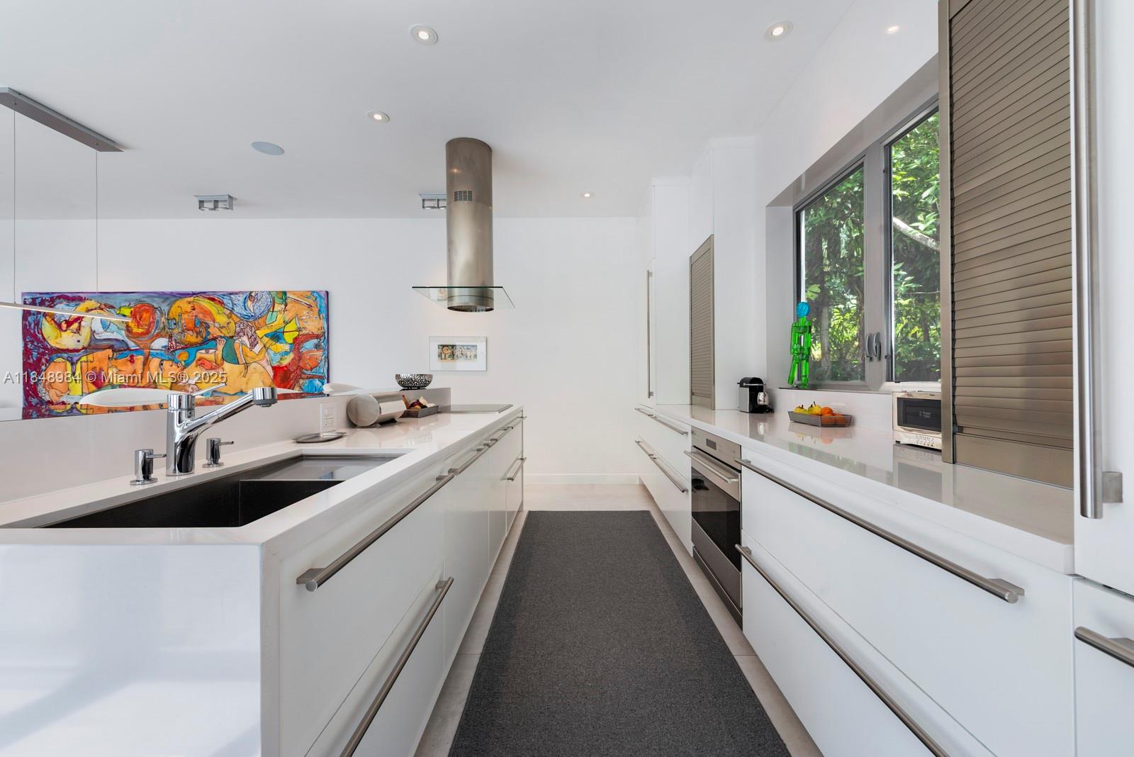 3175 Washington Street Miami, FL 33133 - Photo 16 of 42