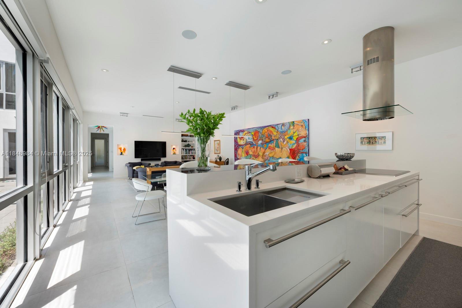 3175 Washington Street Miami, FL 33133 - Photo 19 of 42