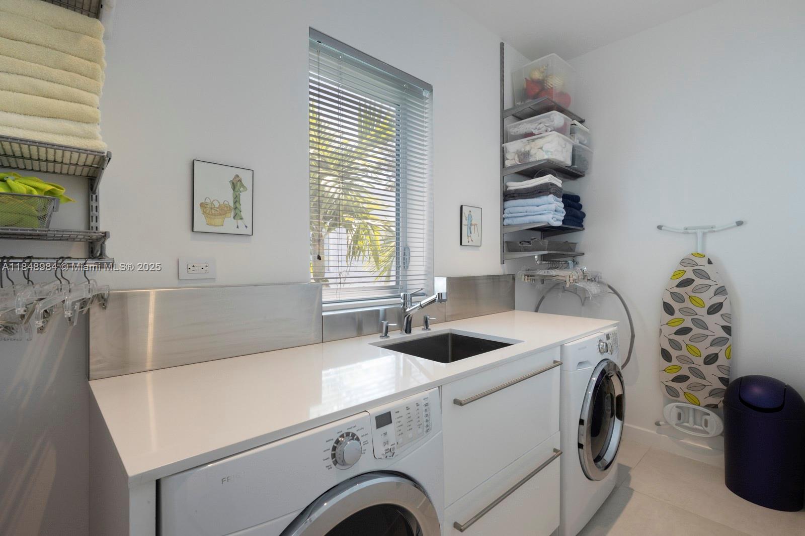 3175 Washington Street Miami, FL 33133 - Photo 29 of 42