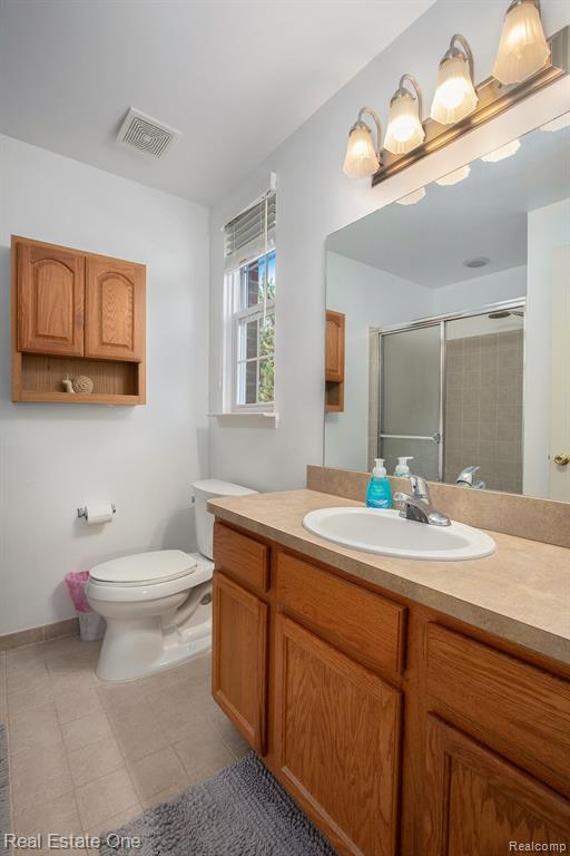 1948 Flagstone Circle Rochester, MI 48307 - Photo 17 of 25