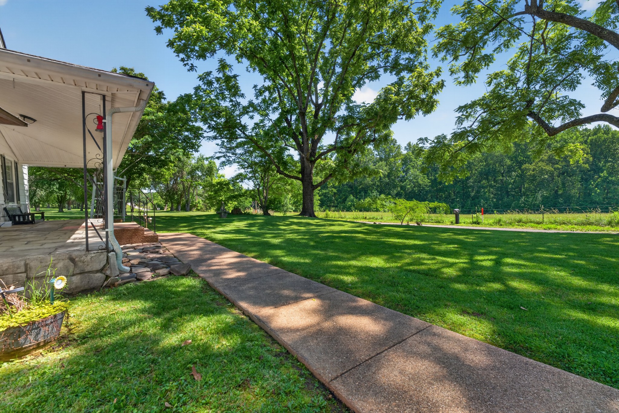 697 Bottom Road Palmer, TN 37365 - Photo 14 of 45