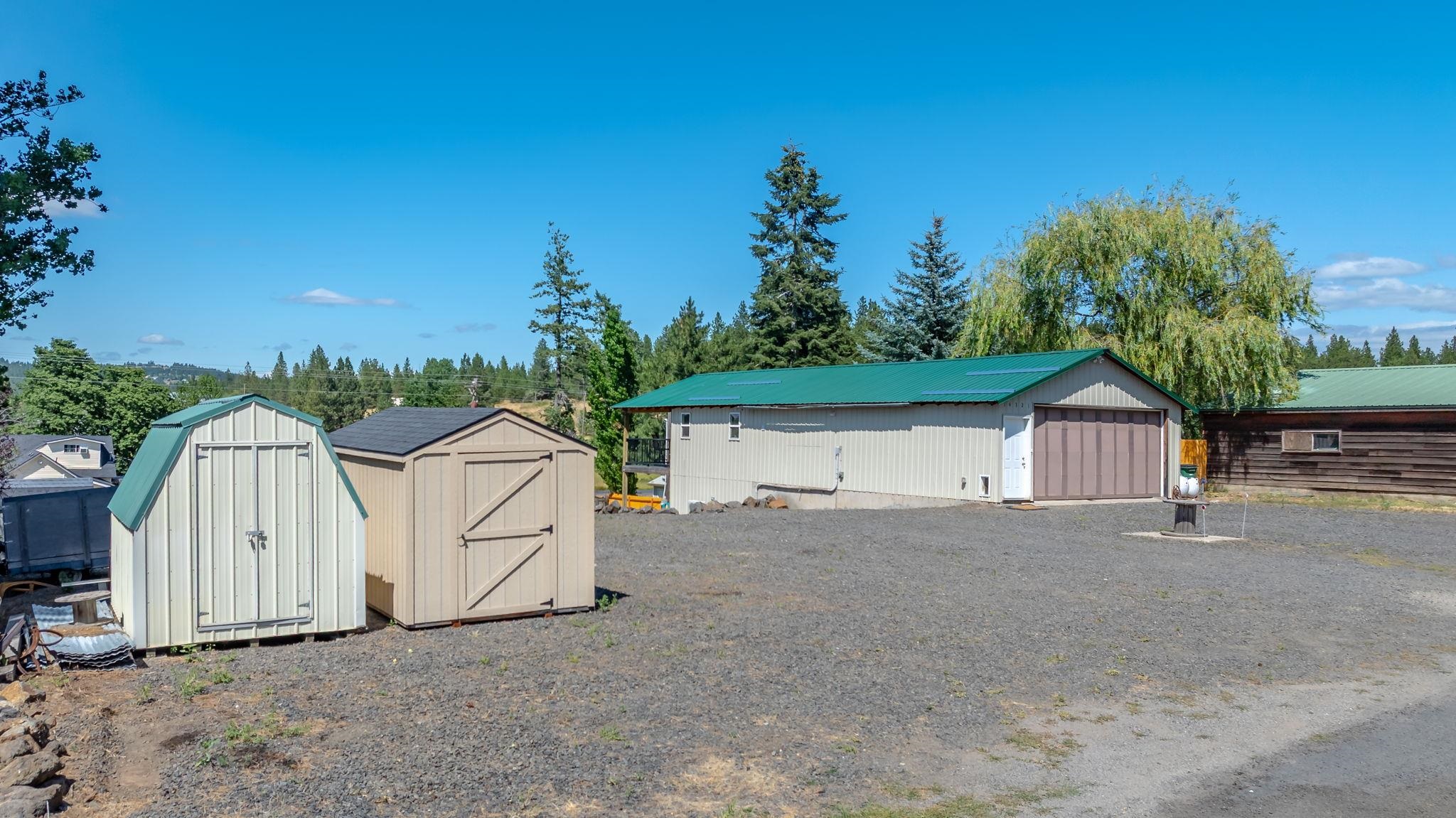 14321 Roberts Road Mica, WA 99023 - Photo 23 of 31