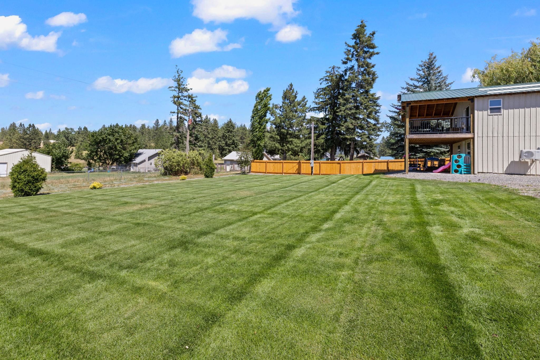 14321 Roberts Road Mica, WA 99023 - Photo 29 of 31