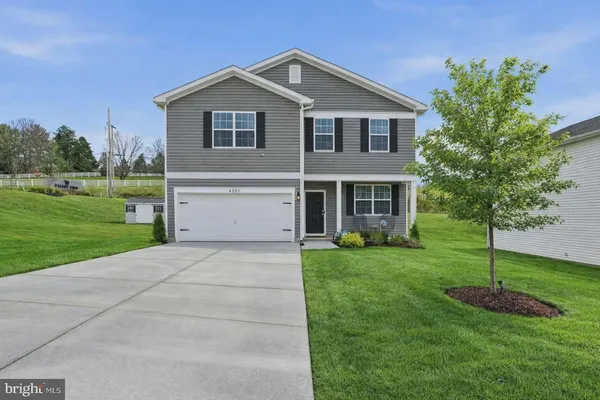 $379,500 | 4301 Brent Drive, Spring Grove, PA 17362