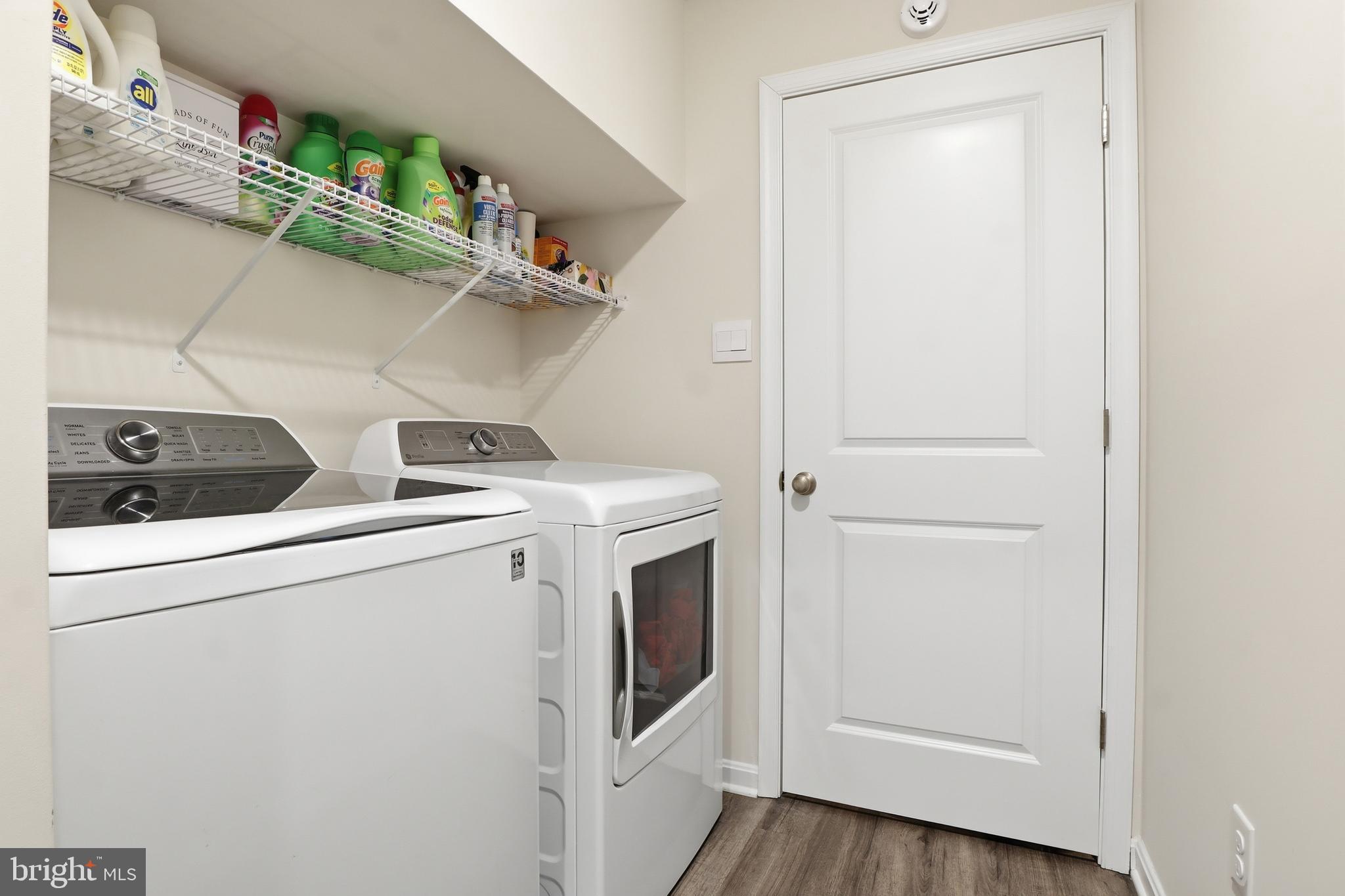 4301 Brent Drive Spring Grove, PA 17362 - Photo 30 of 49 a utility room with dryer and washer