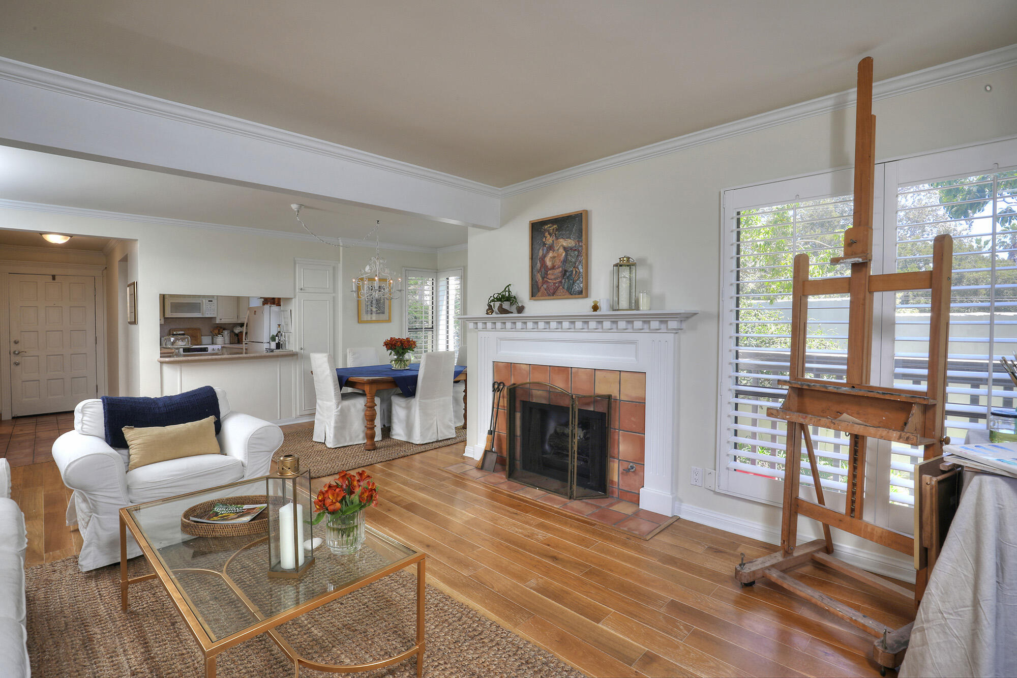 3375 Foothill Road, Unit 321 Carpinteria, CA 93013 - Photo 3 of 14 Living Room