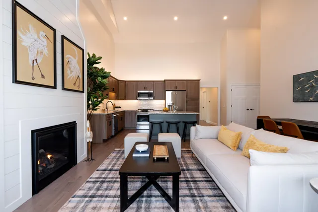 $879,000 | 22 Daybreak Lane, Unit 11, Windham, ME 04062