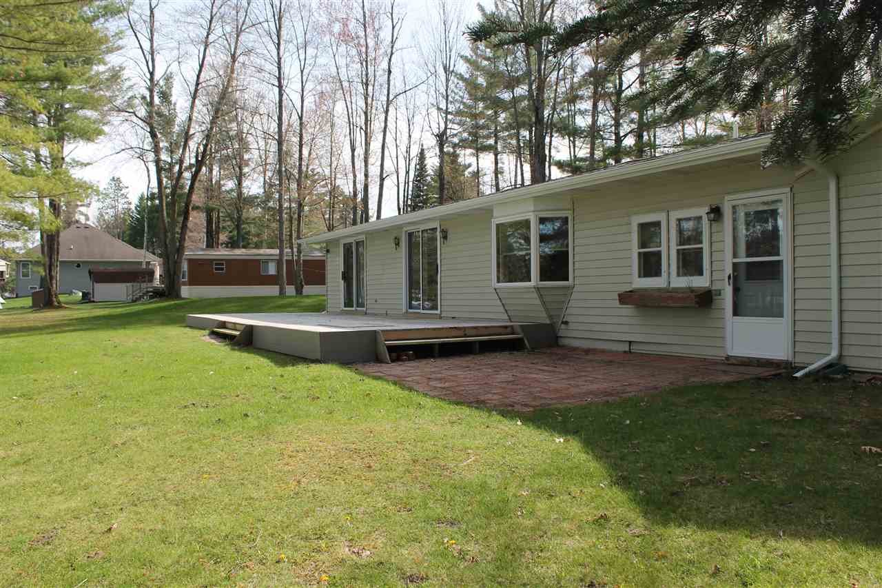 3660 Pineland Point Gladwin, MI 48624 - Photo 5 of 31 1860748-4.JPG