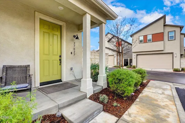 $4,300 | 27027 Evening Sky Place, Valencia, CA 91381