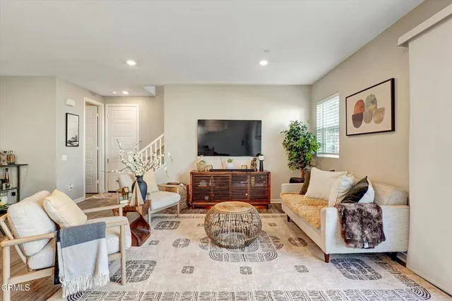 $4,300 | 27027 Evening Sky Place, Valencia, CA 91381