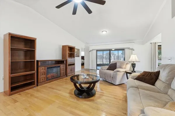 $320,000 | 3104 Sand Trap Court, Lakeland, FL 33810