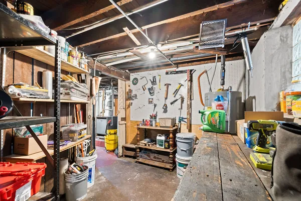 $785,000 | 3036 North Kedzie Avenue, Chicago, IL 60618