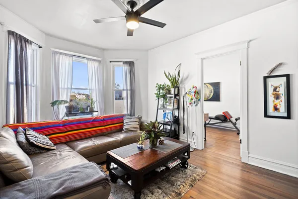 $785,000 | 3036 North Kedzie Avenue, Chicago, IL 60618