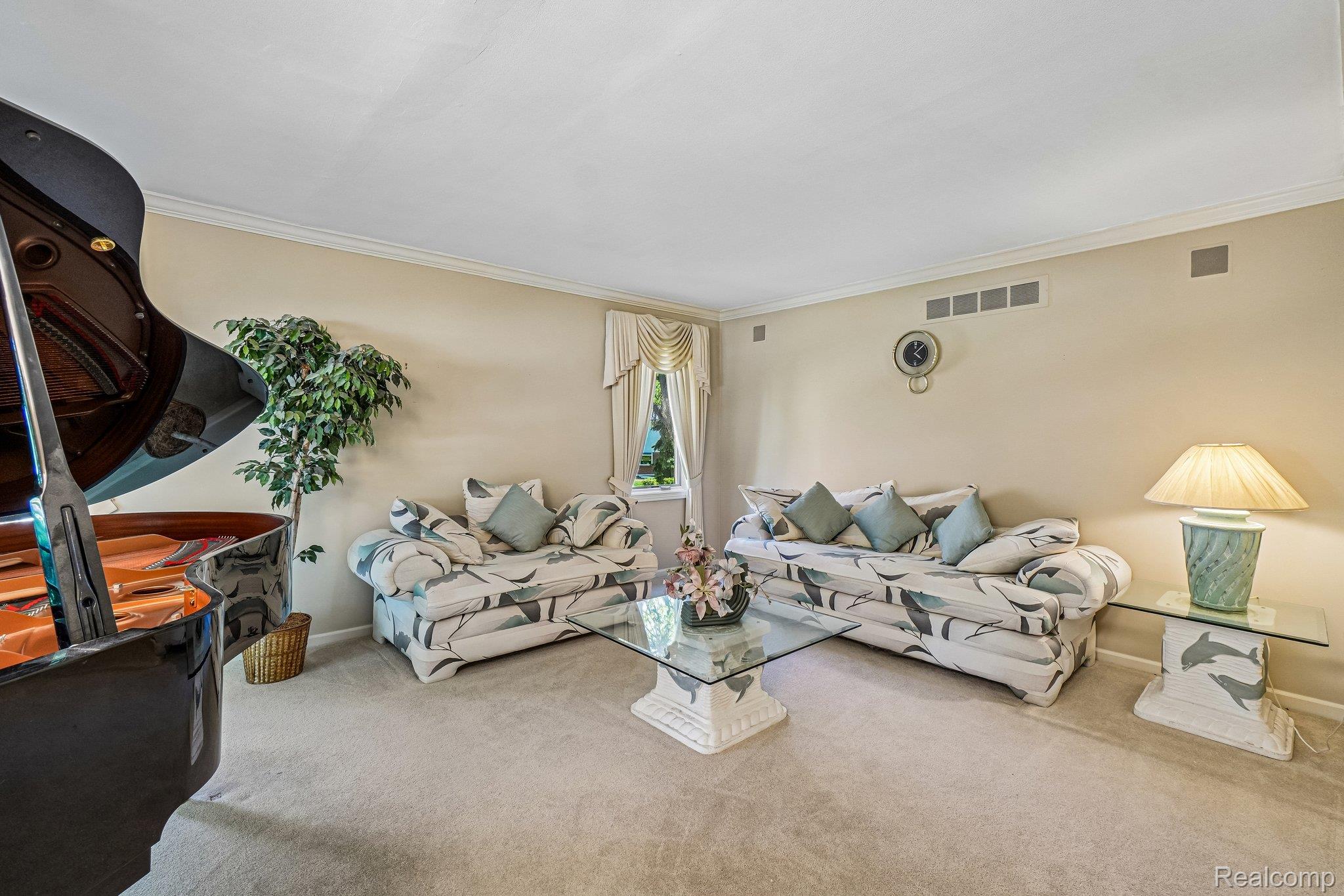 4523 Rivers Edge Drive Troy, MI 48098 - Photo 18 of 66 18-web-or-mls-Rivers Edge Dr-S0306-018.jpg