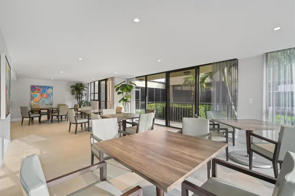 $6,500 | 859 Jeffery Street, Unit 506, Boca Raton, FL 33487