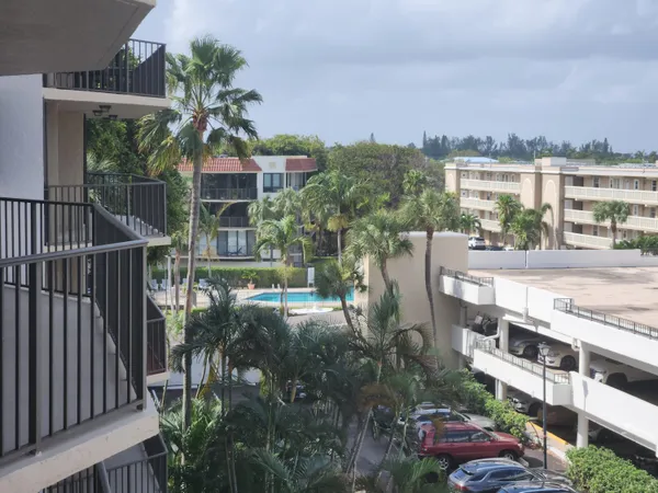 $6,500 | 859 Jeffery Street, Unit 506, Boca Raton, FL 33487