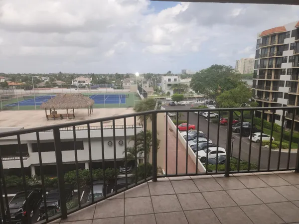 $6,500 | 859 Jeffery Street, Unit 506, Boca Raton, FL 33487