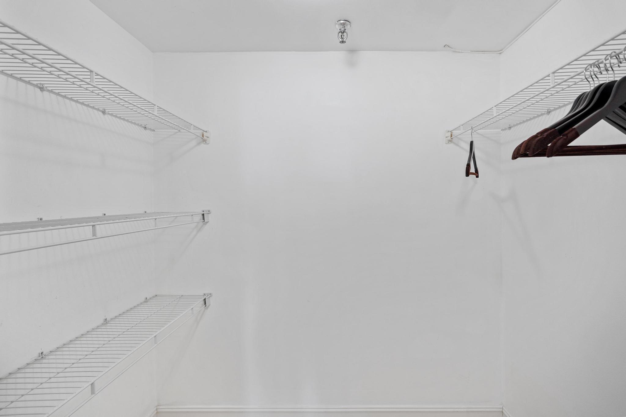 859 Jeffery Street, Unit 506 Boca Raton, FL 33487 - Photo 26 of 80 a view of small space
