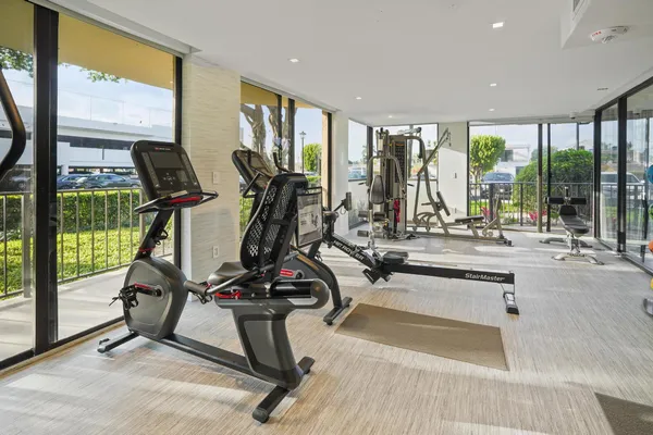 $6,500 | 859 Jeffery Street, Unit 506, Boca Raton, FL 33487