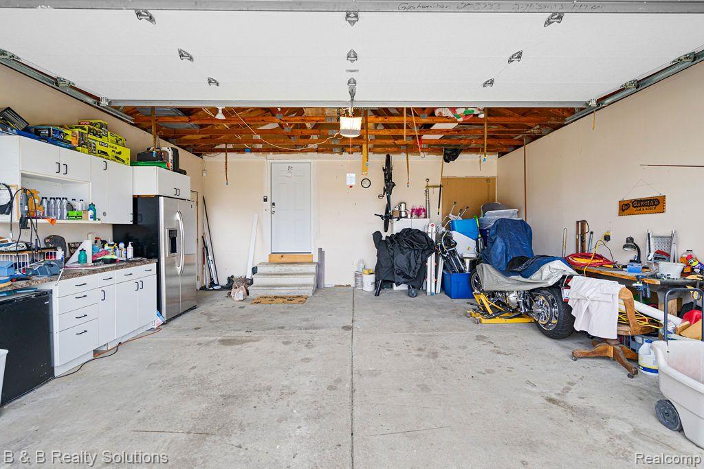 4370 Hollenbeck Road Columbiaville, MI 48421 - Photo 9 of 42