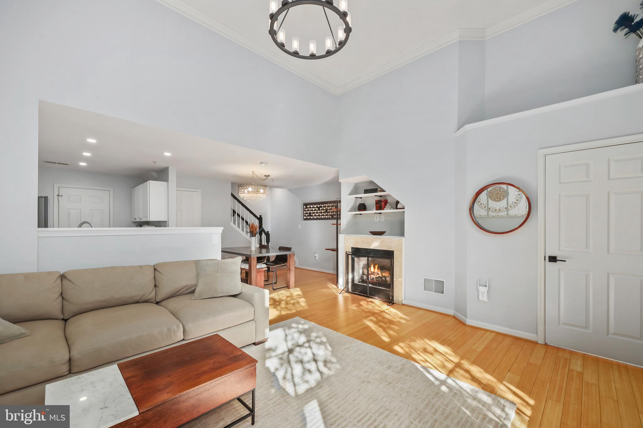 12093 Trumbull Way, Unit 12A Reston, VA 20190 - Photo 5 of 33 Gallery Image 5