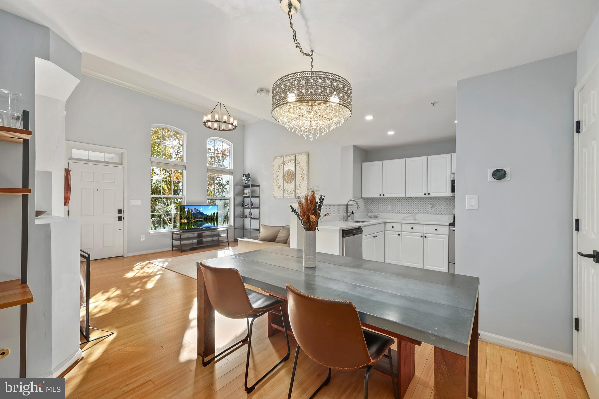 12093 Trumbull Way, Unit 12A Reston, VA 20190 - Photo 6 of 33 Gallery Image 6