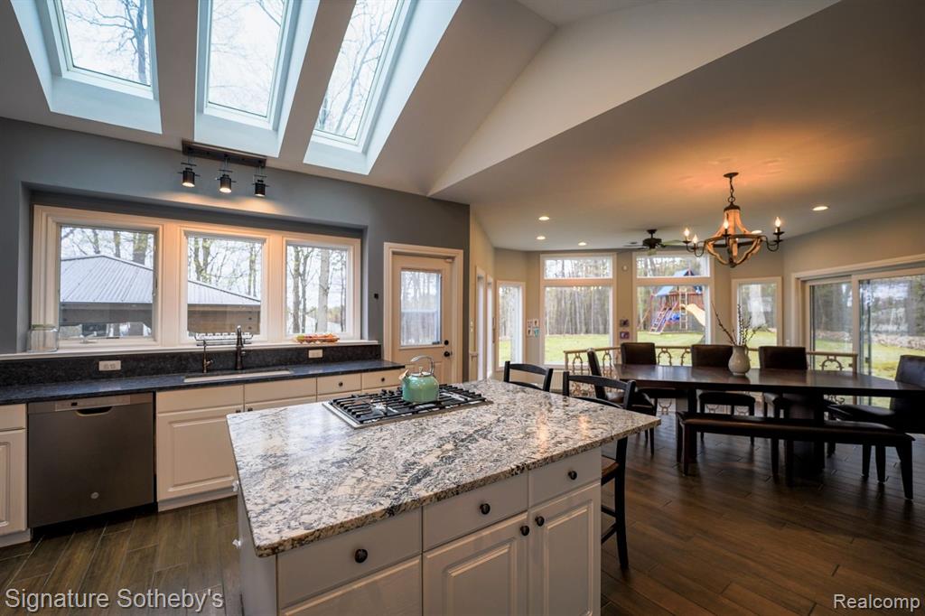 3539 Clyde Road Holly, MI 48442 - Photo 7 of 31
